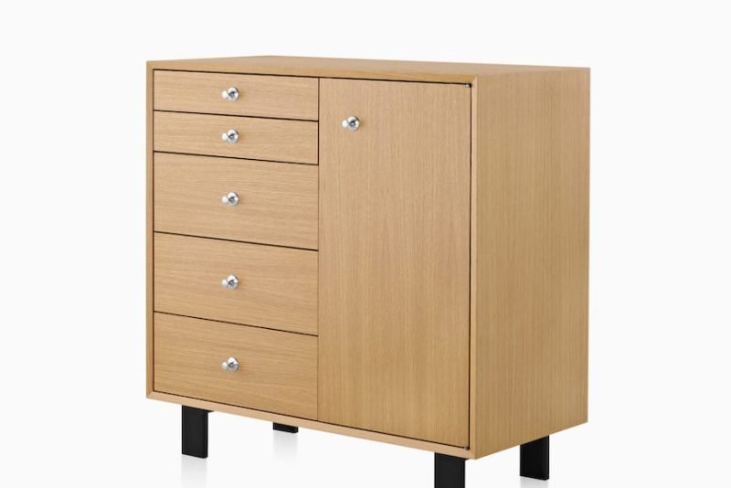 Chest of drower
